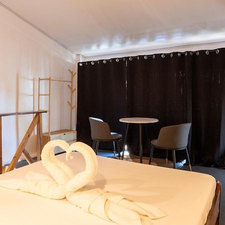 Sip Sunset Hostel And Lounge El Nido Bagian luar foto
